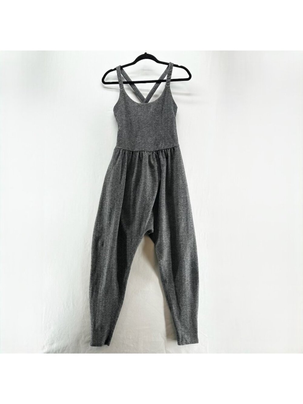 IMBŌDHI Bodhi Harem Jumpsuit Women L Herringbone Pocket Cross Strap Stretch Gray